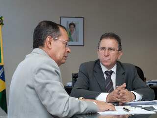 Giroto com o ministro Paulo Passos. (Foto: Divulgação) 