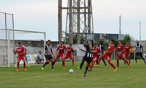 Chapad&atilde;o enfrenta Corumbaense no 1&deg; jogo da final da S&eacute;rie B