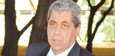  Andr&eacute; quer conten&ccedil;&atilde;o de gastos e industrializa&ccedil;&atilde;o no segundo mandato