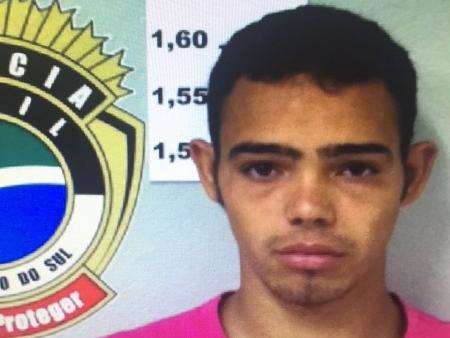 Presos desativam alarme e fogem de delegacia; dois seguem foragidos