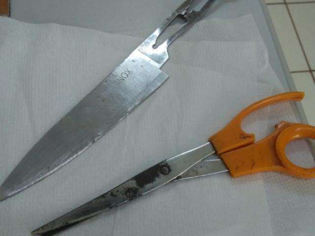Paciente nua entra em UPA com faca e tesoura e tenta agredir funcion&aacute;ria