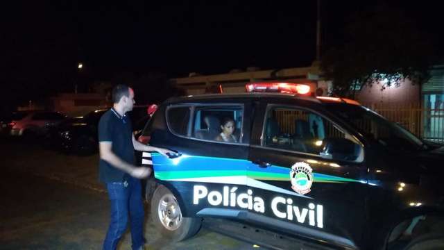 Juiz solta m&atilde;e acusada de acobertar agress&otilde;es contra o filho de 2 anos