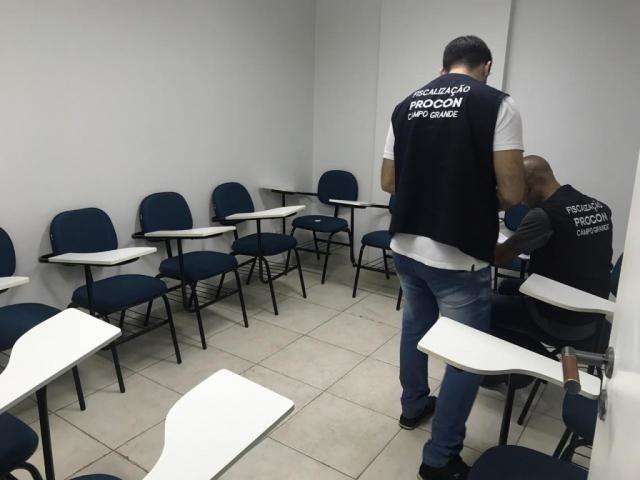 Procon investiga 4 escolas ap&oacute;s den&uacute;ncias de propaganda enganosa