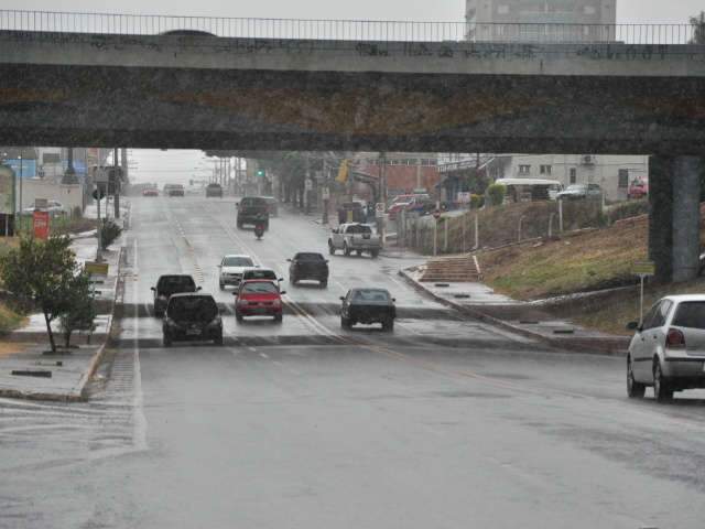  Ap&oacute;s 36 dias de estiagem, chove em Mato Grosso do Sul nesta ter&ccedil;a-feira