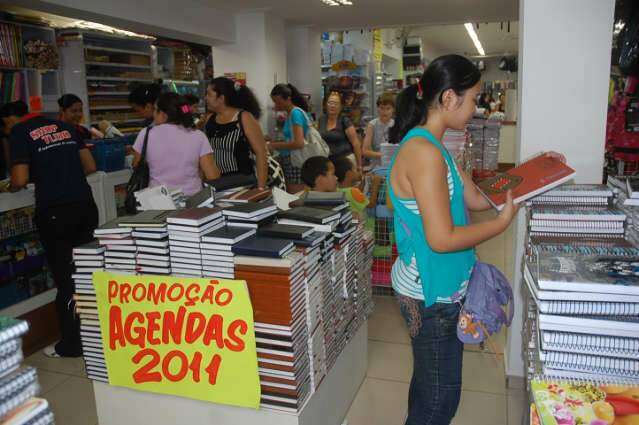  Borracha apresenta maior varia&ccedil;&atilde;o de pre&ccedil;o na lista de materiais escolares