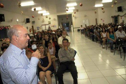 Prefeito de Nova Andradina disputar&aacute; a reelei&ccedil;&atilde;o