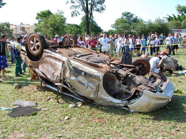  A&ccedil;&atilde;o pede j&uacute;ri para m&atilde;e que deu carro a menor em acidente com morte
