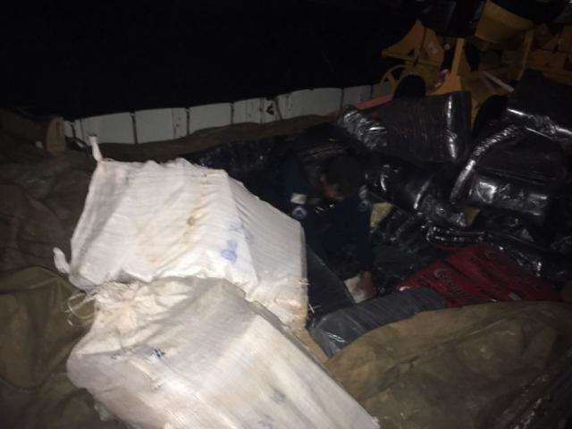 Caminhoneiro preso em posto &eacute; da BA e transportava 104 quilos de maconha 