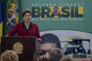 Dilma anunciou investimento de R$ 13 bilhões em todo o País (Foto: Antônio Cruz/Agência Brasil)