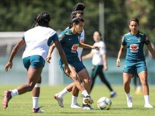 Meninas da Seleção no último treino antes de enfrentarem a Austrália (Foto: CBF/Divulgação)
