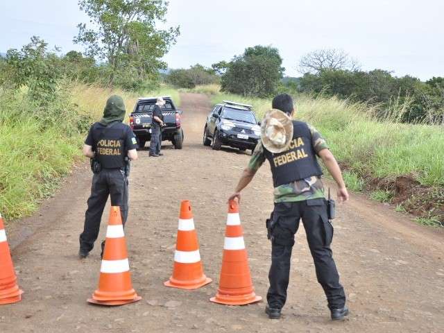 &Iacute;ndios relatam desocupa&ccedil;&atilde;o violenta e com muitos feridos, diz deputado 