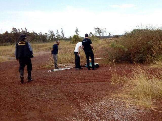 Homem encontrado morto com sinais execu&ccedil;&atilde;o foi identificado pela irm&atilde; 