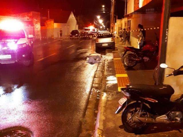 Militar de 23 anos &eacute; morto a tiros durante assalto no Coophatrabalho