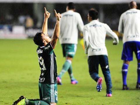 De virada, Palmeiras ganha do Santos por 2 a 1 no Campeonato Paulista