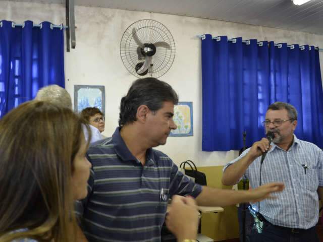  Conv&ecirc;nio repassa R$ 4 mil mensais de verba da Prefeitura para entidade esp&iacute;rita