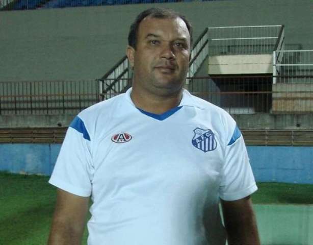 No clube desde sua funda&ccedil;&atilde;o, t&eacute;cnico do Aquidauanense pede para sair