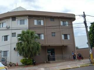 Hospital fica na Avenida Afonso Pena. (Foto: Simão Nogueira)