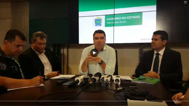 AO VIVO: Governo fala de den&uacute;ncias de frigor&iacute;ficos sobre pagamento de propina