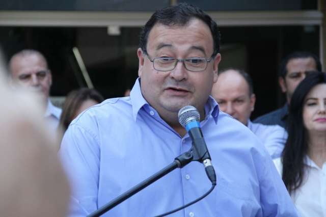 Governo destina 15 &ocirc;nibus ao transporte escolar rural no interior de MS