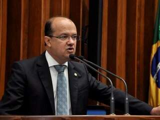Deputado José Carlos Barbosa (DEM), líder do Governo, durante sessão (Foto: Assessoria/ALMS)