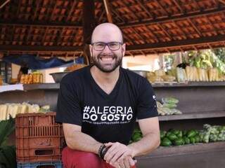 Paulo Machado formou-se em Direito, mas há 7 anos se dedica à Gastronomia. (Foto: Alcides Neto)