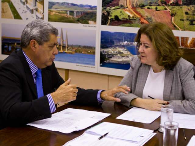  MS pede ressarcimento de R$ 87 milh&otilde;es por ponte no rio Paraguai