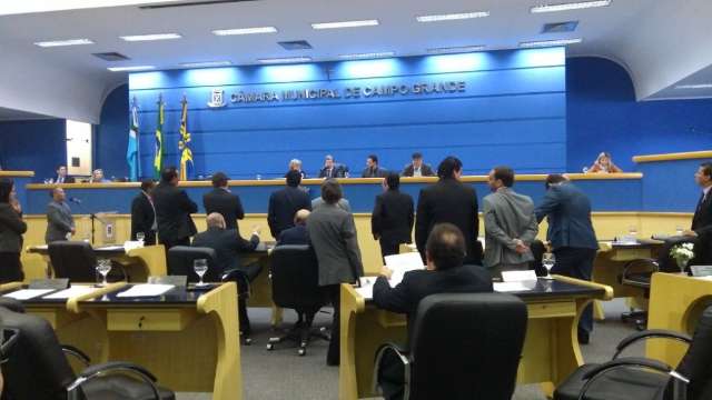 Em sess&atilde;o acalorada, C&acirc;mara aprova cria&ccedil;&atilde;o de Ouvidoria da Seguran&ccedil;a