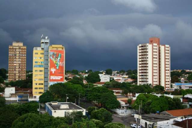Chuva no Estado segue at&eacute; o Carnaval e atrasa a colheita da soja