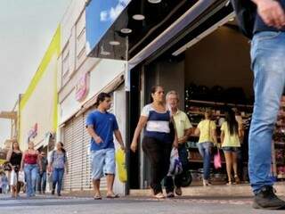 Comércio diz que aumento no transporte coletivo causará demissões Comércio diz que aumento no transporte coletivo causará demissões