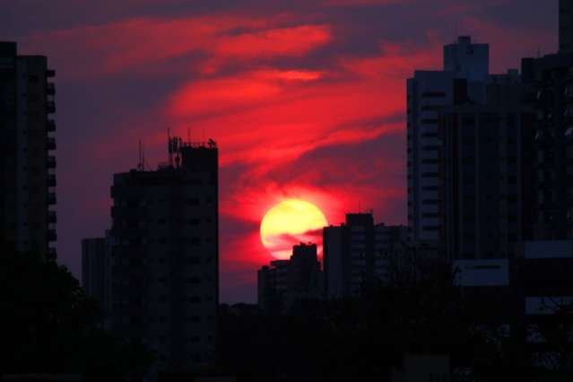 Quinta-feira com previs&atilde;o de chuvas e m&aacute;xima de 36&ordm;C em MS