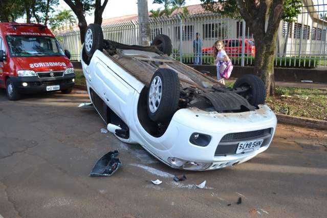 Tenente ferida em capotagem teve alta e diz que n&atilde;o estava em alta velocidade