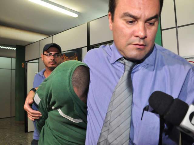  Preso, lutador que matou seguran&ccedil;a com soco pede habeas corpus