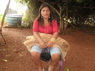 A líder kaiowá Marinalva Manoel foi assassinada com 35 facadas no dia 1º deste mês e único suspeito é o companheiro dela (Foto: Reprodução)