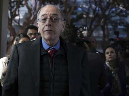 Com pressão da greve, Parente pede demissão da presidência da Petrobras