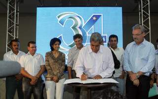 André inaugura e lança R$ 50 milhões em obras em Dourados André inaugura e lança R$ 50 milhões em obras em Dourados