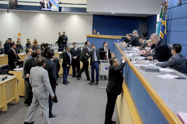 Prefeitura ter&aacute; R$ 100 milh&otilde;es a menos nos cofres em 2018, prev&ecirc; or&ccedil;amento