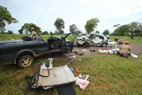 Dois morreram e sete ficam feridos em acidente na rodovia MS-080 