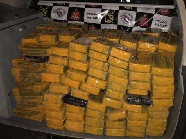 Carga de 230 quilos de pasta base que saiu de MS &eacute; apreendida em SP