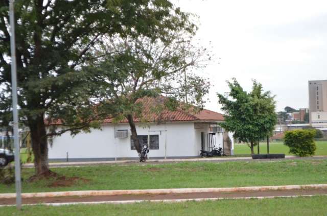 Ap&oacute;s ser interditado e danificado por temporal, parque fica sem luz