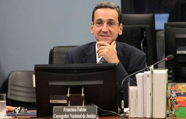 Devido disputa anterior, CNJ suspende escolha de novo desembargador do TJ