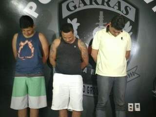  Allan, Eraldo e Júlio foram apresentados pelo Garras nesta sexta-feira (Foto: Amanda Bogo)