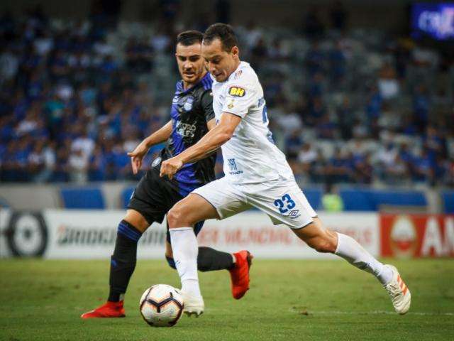 Cruzeiro perde invencibilidade com derrota de 2 a 1 para o Emelec