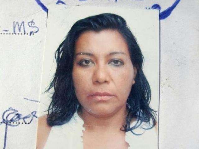 Mulher encontrada morta com rosto queimado &eacute; identificada pelas filhas