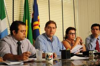 Caneca traz nova marca da Prefeitura de Campo Grande, adotada por Alcides Bernal.