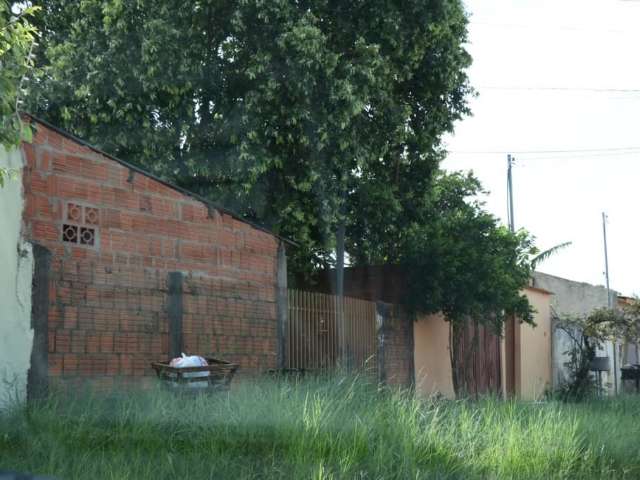 Pol&iacute;cia investiga como droga entrou na casa de beb&ecirc; que tomou vodka 