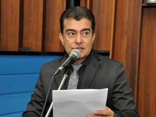 Deputado estadual Marçal Filho (PSDB) é o autor do projeto de lei (Foto: Luciana Nassar/ALMS)