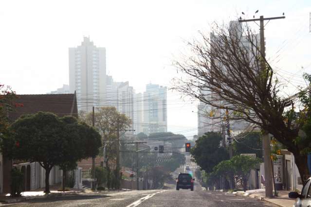 Segunda-feira amanhece com c&eacute;u aberto e dia ser&aacute; de calor na Capital