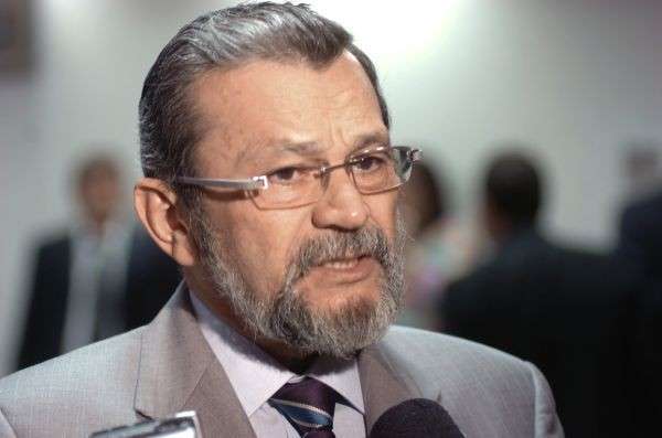 Novo dono &quot;aposenta&quot; aos poucos nome da Enersul, que tem idade de MS