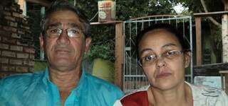 “Cigano&quot; e Lucenilda de Oliveira Machado devolveram o dinheiro e não quiseram nada em troca (Foto: Maikon Leal/Coxim Agora)
