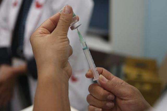 Butantan inicia fabrica&ccedil;&atilde;o de 60 milh&otilde;es de vacinas contra gripe para 2018